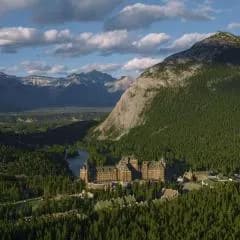 Fairmont Banff Springs in Banff, Canada - Save 40% on luxury accommodation