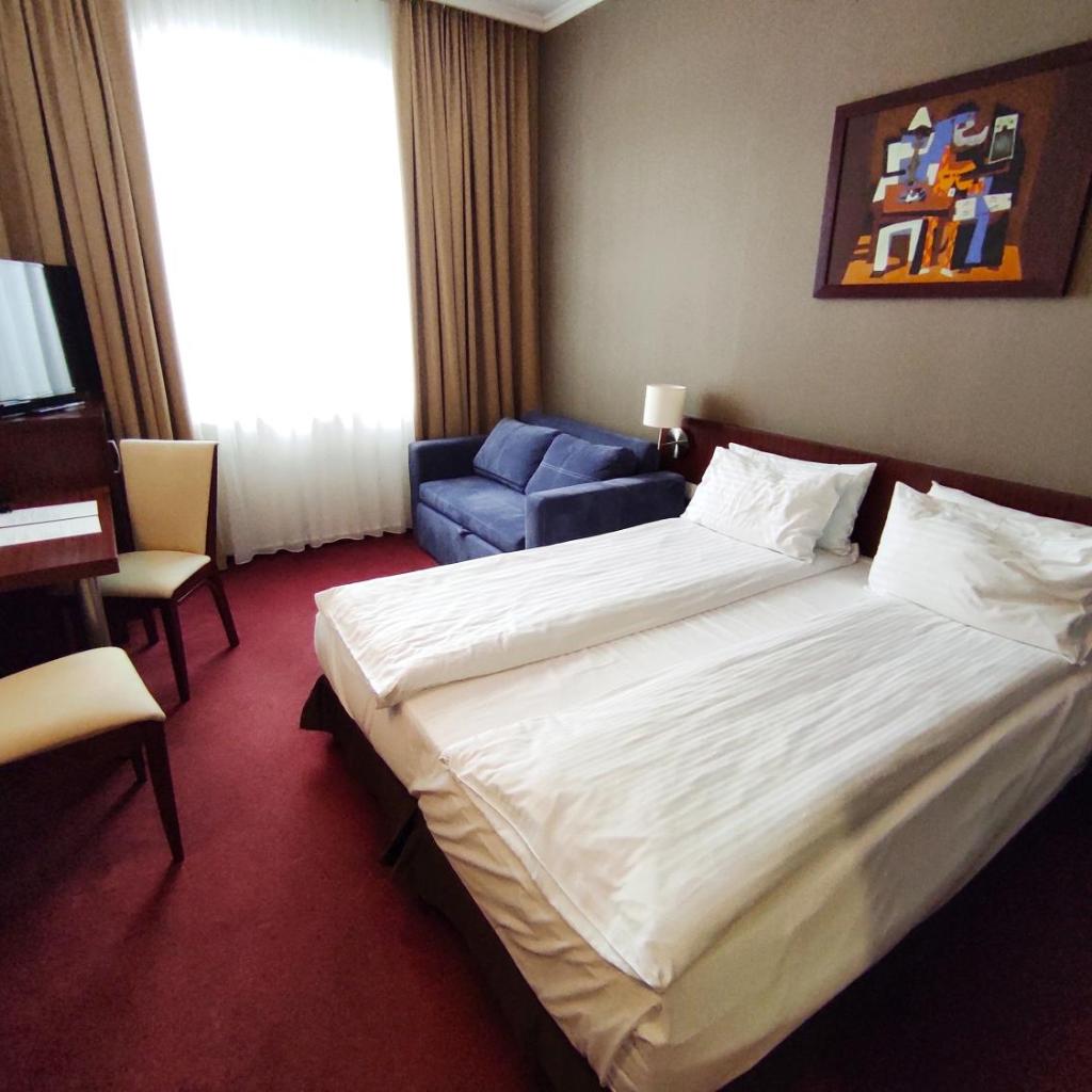 Hotel thumbnail 16