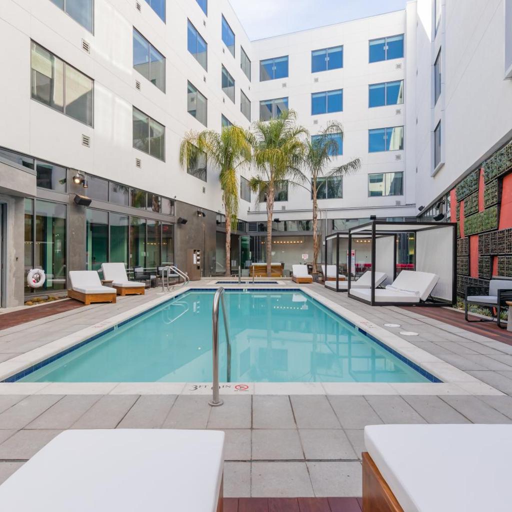 Hotel thumbnail 15
