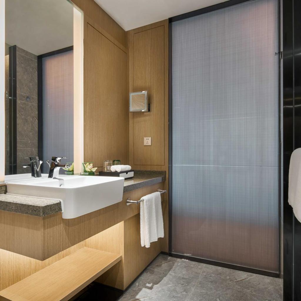 Hotel thumbnail 2