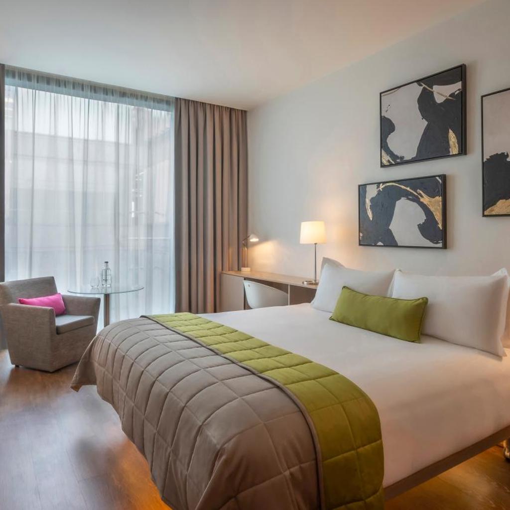 Hotel thumbnail 2