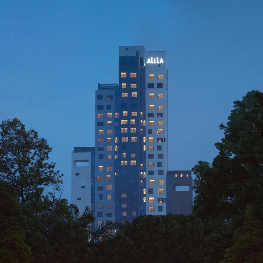 Hotel thumbnail 12