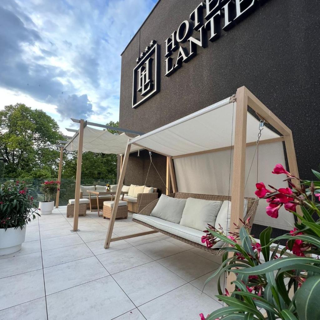 Hotel thumbnail 8