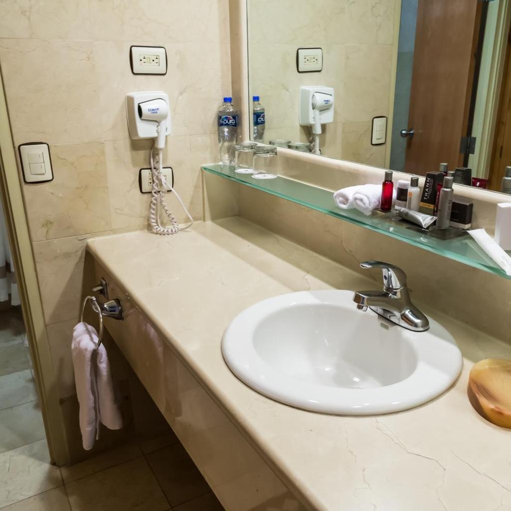 Hotel thumbnail 2