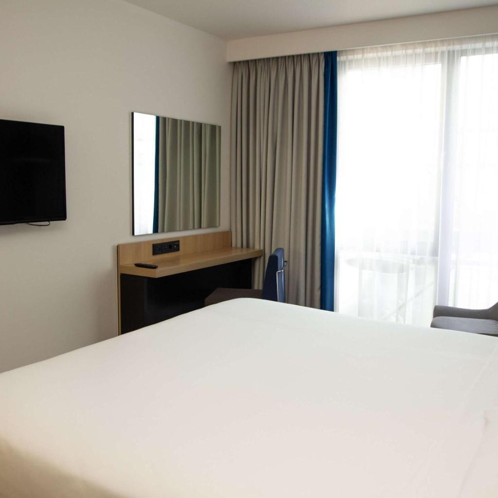 Hotel thumbnail 14