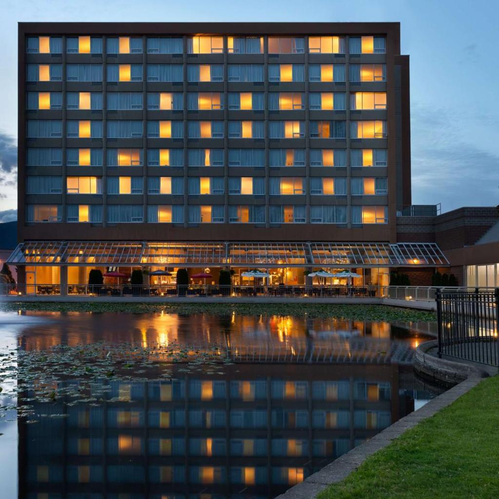 Hotel thumbnail 2