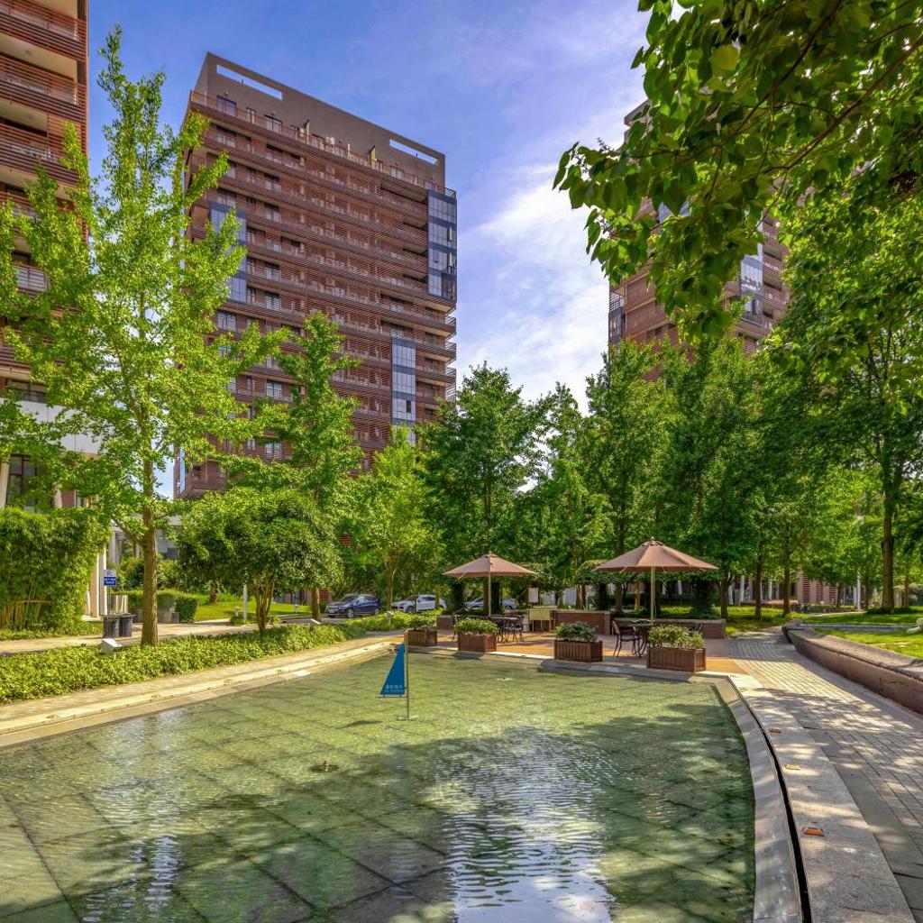 Hotel thumbnail 12