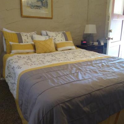Grand Canyon West Hotel Sheps Miners Inn