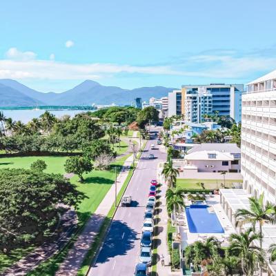 Cairns Harbourside Hotel