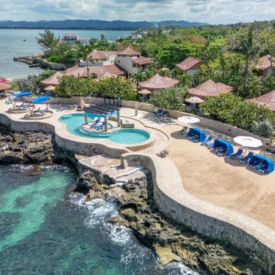 Ocean Cliff Hotel Negril Limited - Adults Only